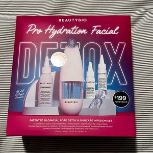 Hydrofacial home kit